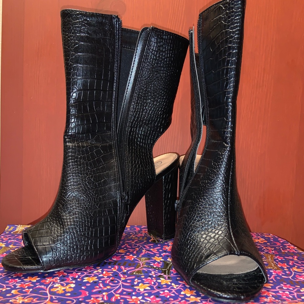 Boohoo Black Peeptoe Crocodile Heels